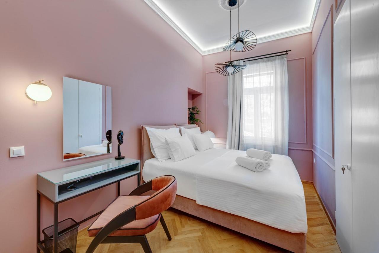 Amare Boutique Suites แอร์มูโปลี ภายนอก รูปภาพ