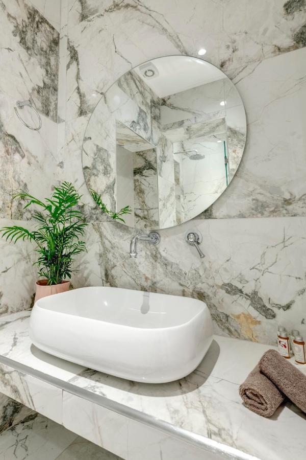 Amare Boutique Suites แอร์มูโปลี ภายนอก รูปภาพ
