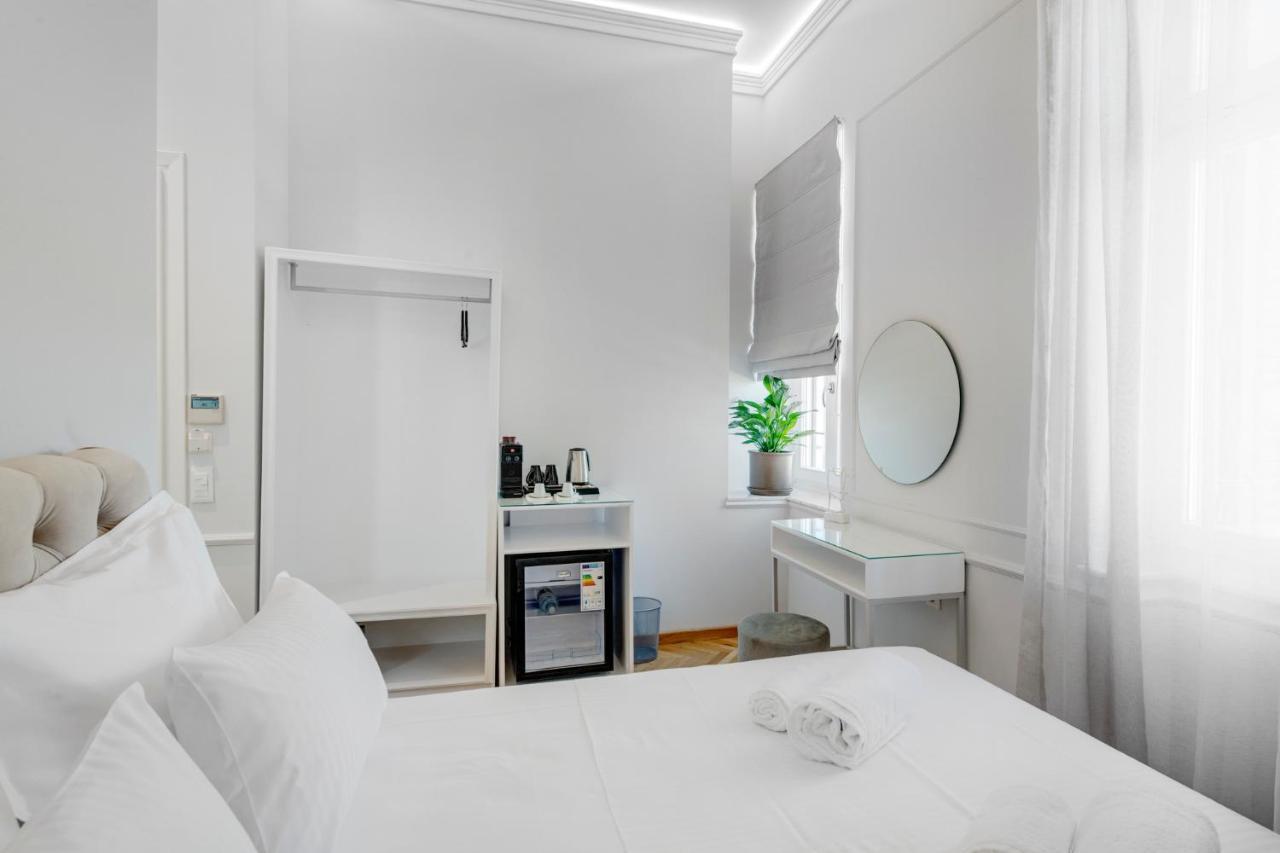 Amare Boutique Suites แอร์มูโปลี ภายนอก รูปภาพ